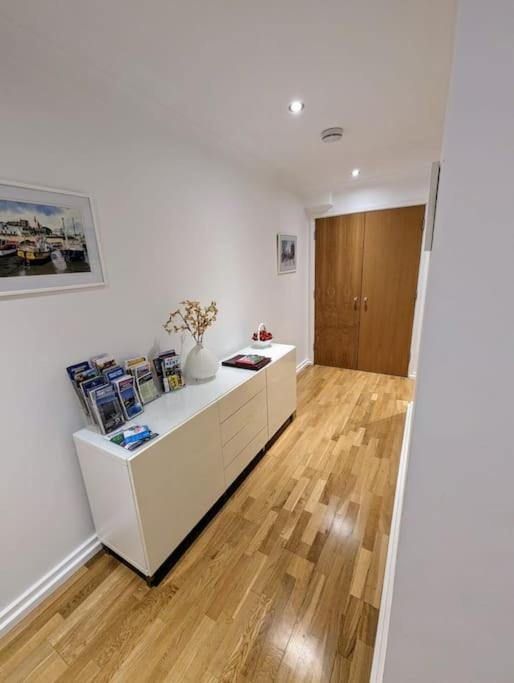 Sohot Stays-Garden Apt-Free Parking Ground Flr 布罗德斯泰 外观 照片